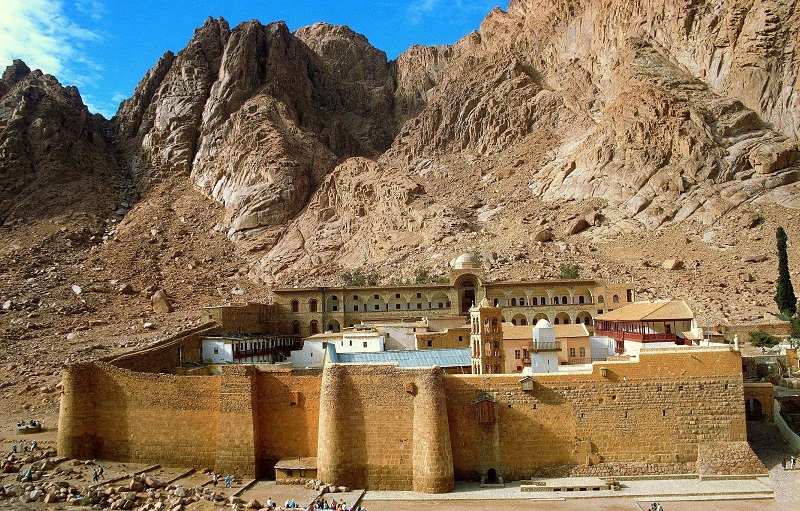 Sinai,KatharinenklostervorSinaimassiv